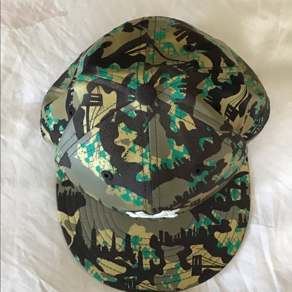 New Era New York Yankees Hat - Picture 2 of 5